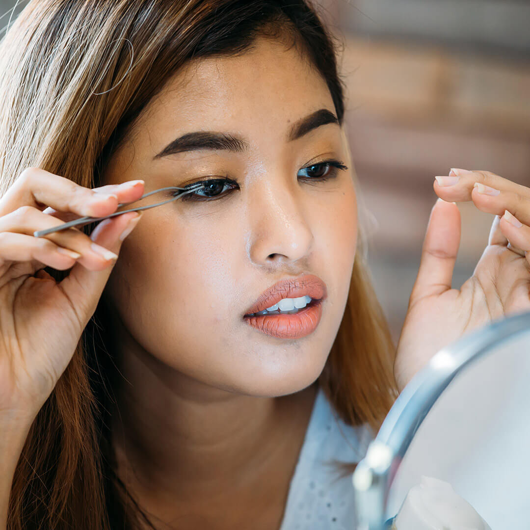 Lash Out: 7 Tips for Longer and Fuller-Looking Eyelashes